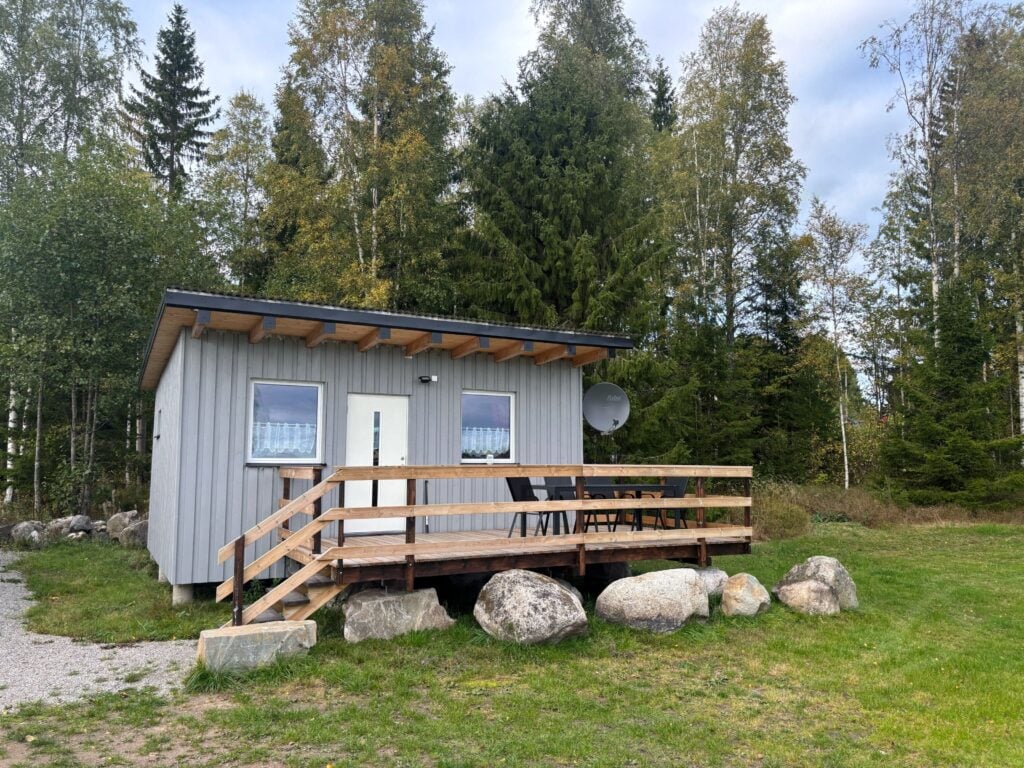 Stuga Långban mit Terrasse und Naturgrundstück bei Filipstad