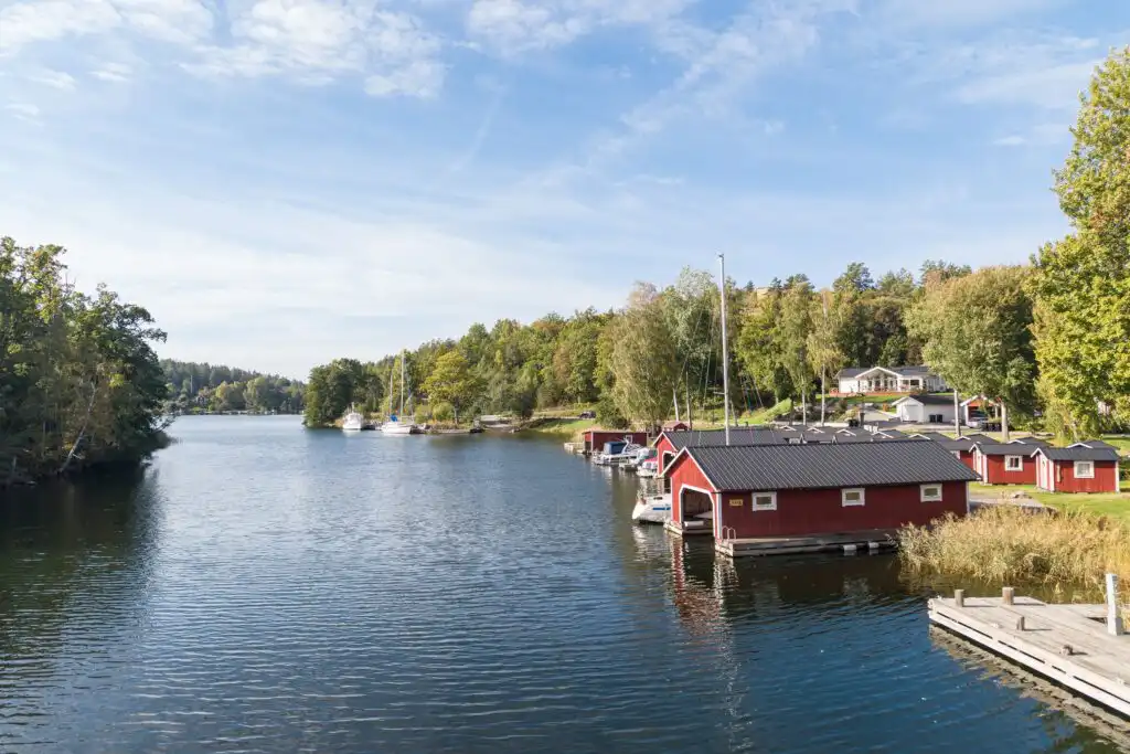 Luftaufnahme der Solstadströms Marina nahe Haus Blankavik